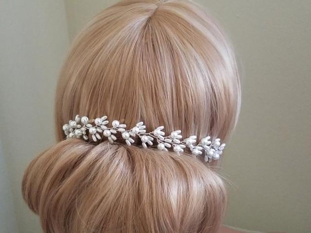 white pearl hair