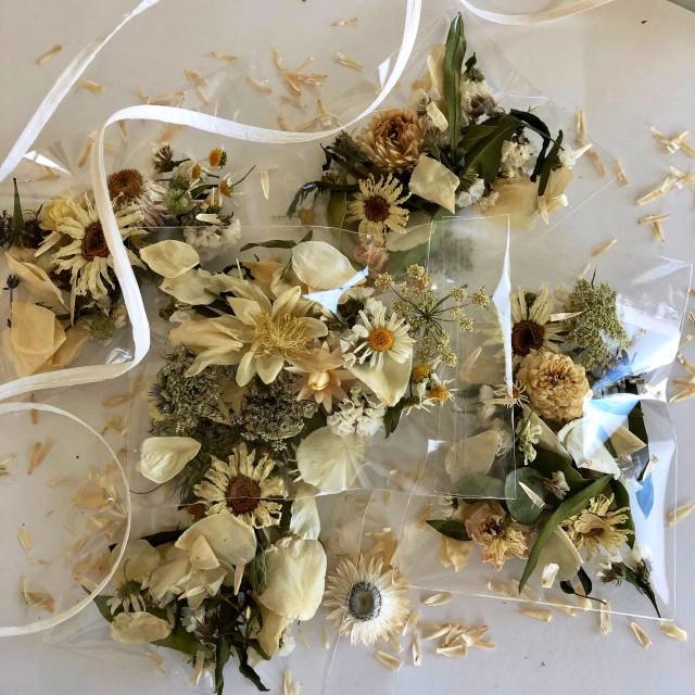 Real Dried Flowers, Wedding Confetti, Dried Flower Petals, Aisle Decorations, Petals, Wedding