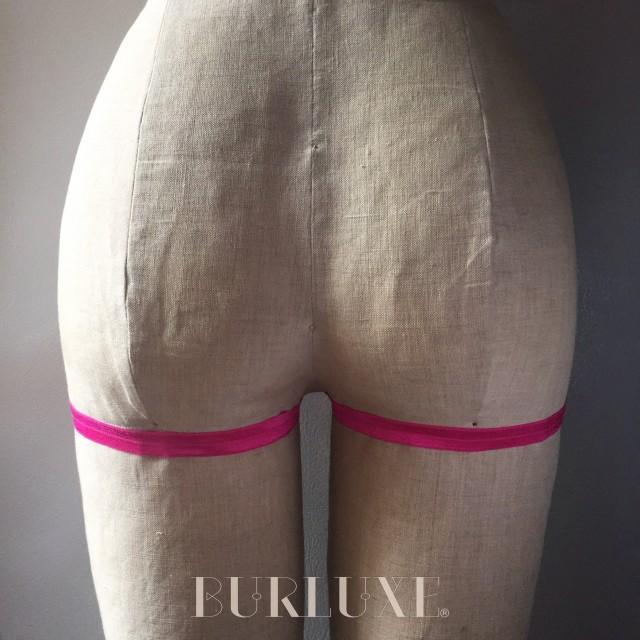 Avalon Burluxe Butt Straps Burlesque 