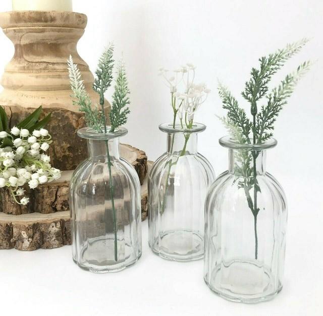 Mini Textured Clear Glass Bottle Vase Vintage Stem Bud Flower Vase Centerpiece 