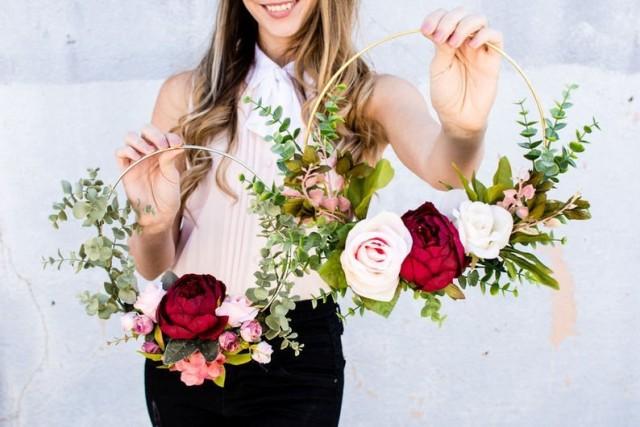 bridesmaid wreath bouquet