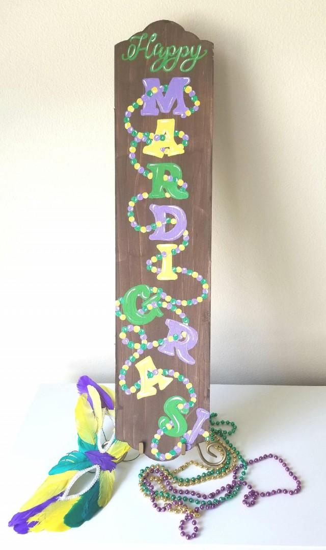 mardi gras hand mask