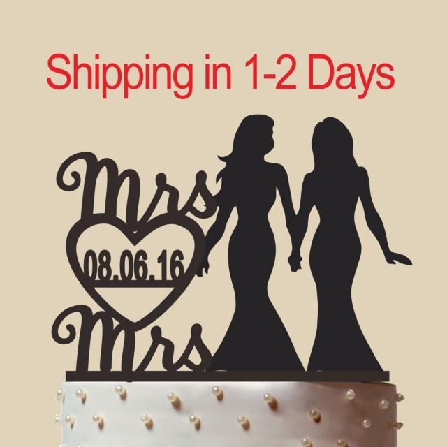 Mrs And Mrs Wedding Cake With Heart Decor Lesbian Wedding Cake Topper Same Sex Wedding 2825