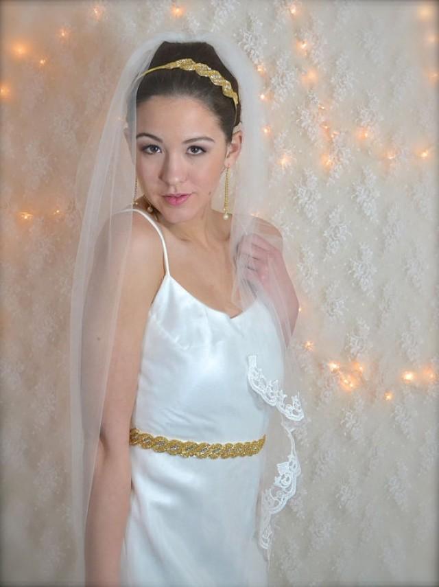 Lace Edge Veil Fingertip Length Veil 40