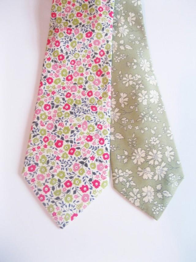 Green Floral Men's Tie, Liberty Of London Print Tie, Moss Green Tie ...