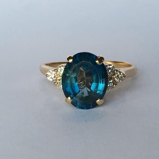 Vintage Spinel Ring With Diamond Accents. 3+ Carats Blue Spinel Set In ...