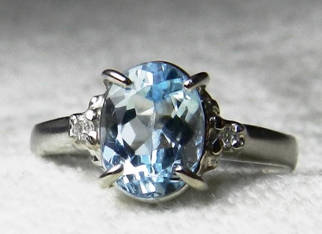 Aquamarine Ring 1.17 Carat Oval Shaped Aquamarine Engagement Ring 0 ...