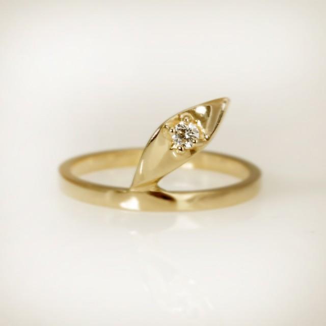 Unique Ring Gold Engagement Ring Diamond Wedding Ring Solitaire Diamond ...